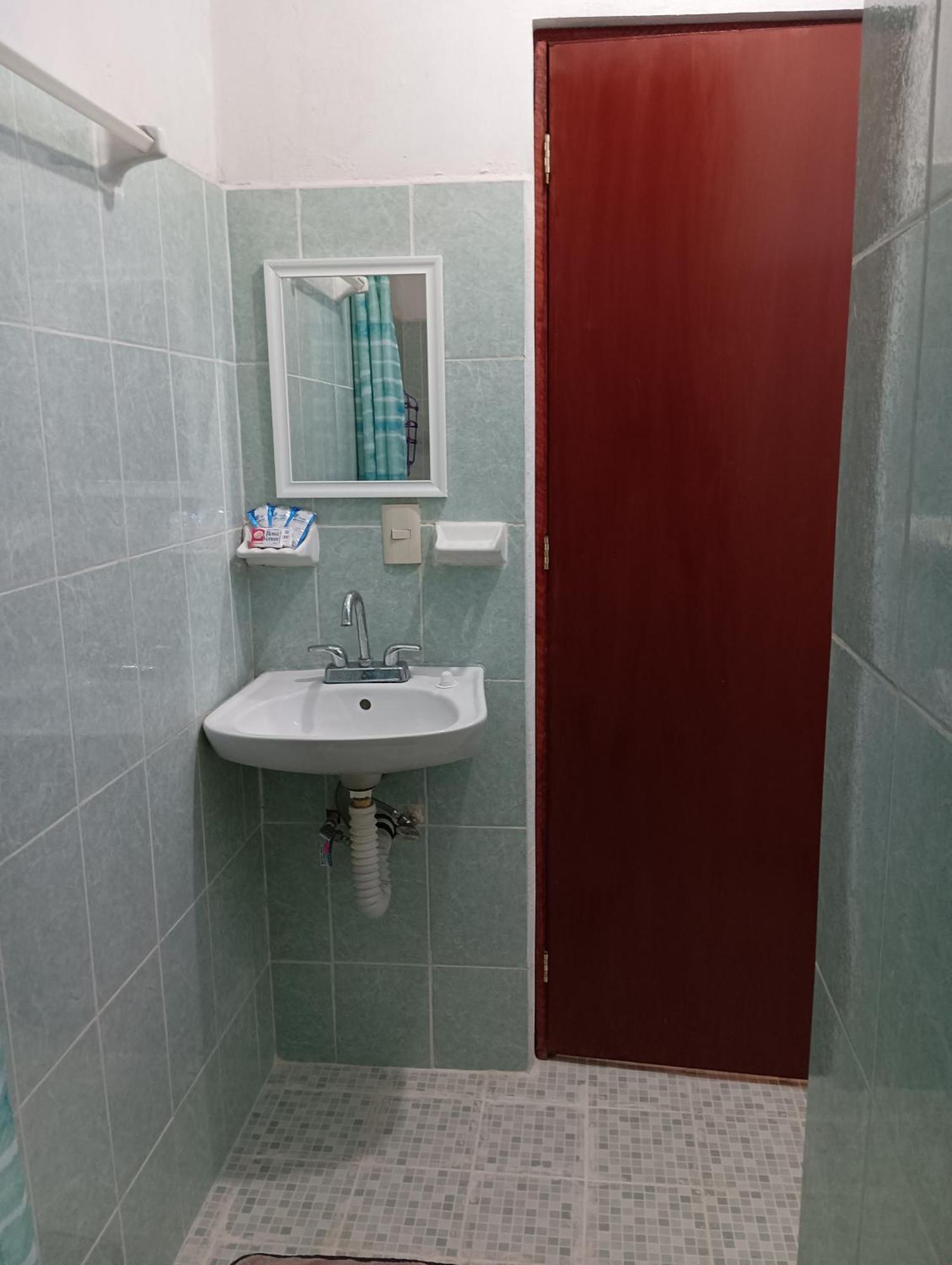 Alojamiento Ya'Ax Nah Playa del Carmen Oda fotoğraf
